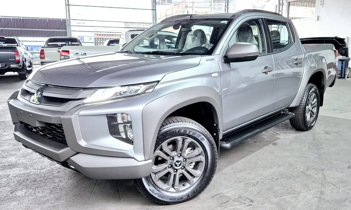 L200 TRITON SPORT OUTDOOR GLS PLUS 2.4 4X4 DIESEL 2025 0KM