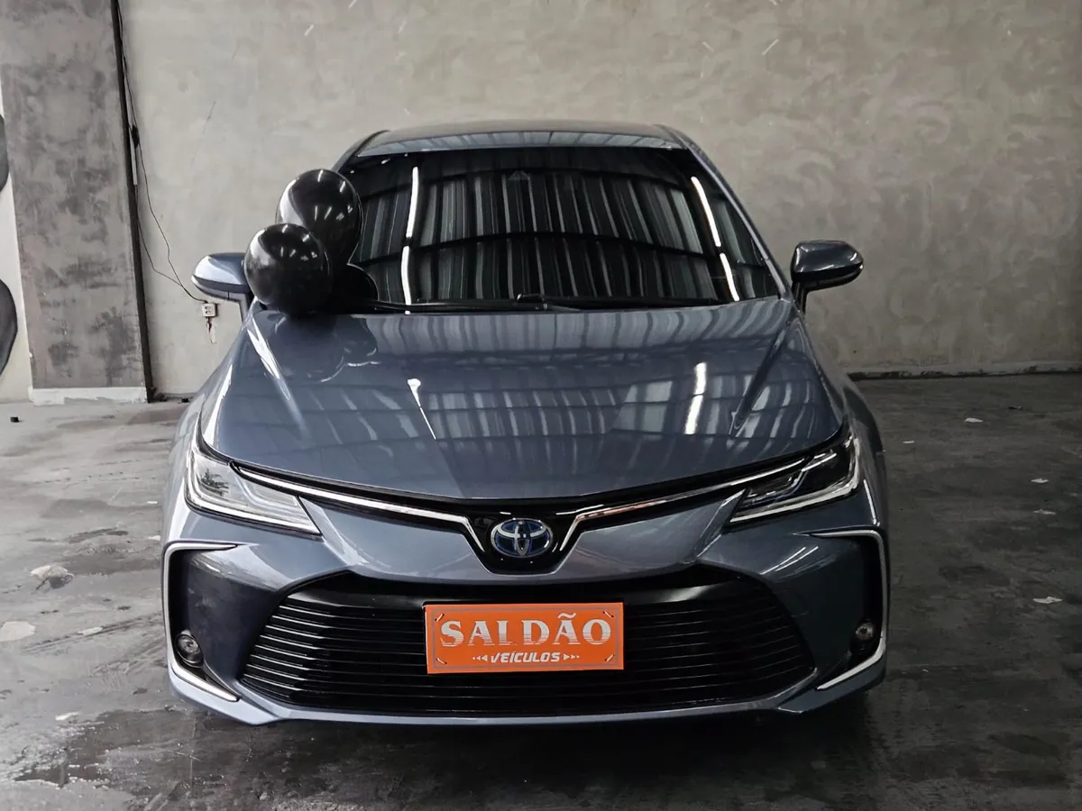Corolla Altis Híbrido 2021