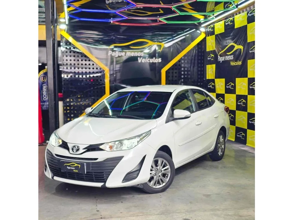 TOYOTA YARIS 1.5 16V FLEX SEDAN