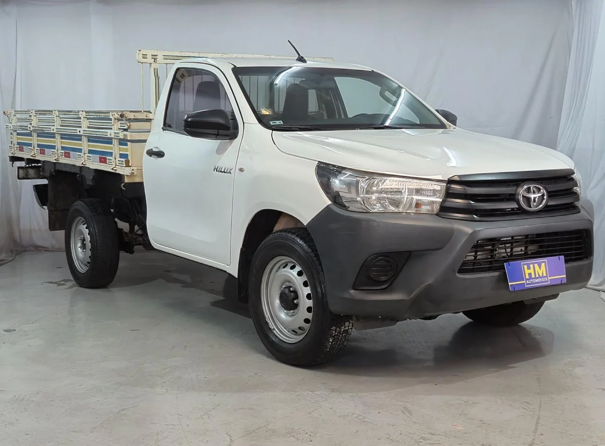 TOYOTA HILUX CS 4X4 2.8 TDI 2022